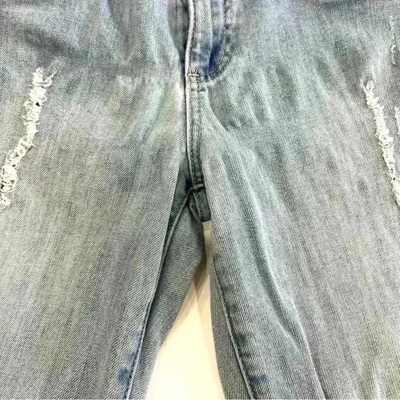 KUT  From The Kloth Womens Lightwash Distressed Denim Straight Leg Jeans Size 4 - Picture 3 of 8